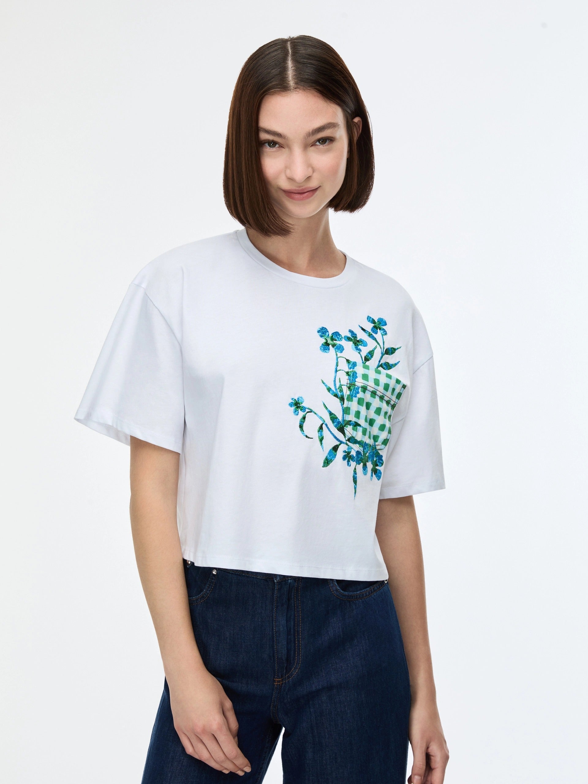 T-SHIRT CROPPED