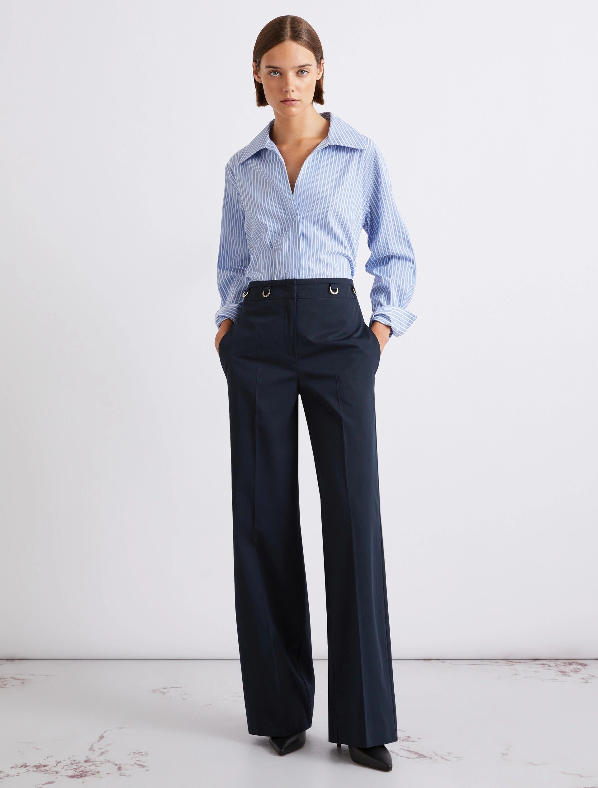 Pantaloni dritti in gabardina - BLU